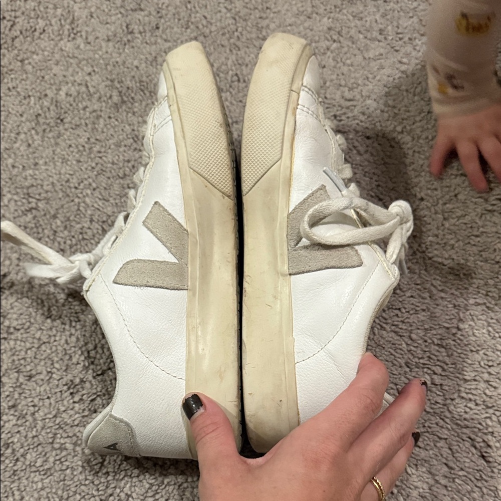 Veja Sneakers